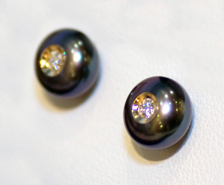 Galatea Black Pearl Diamond Earrings